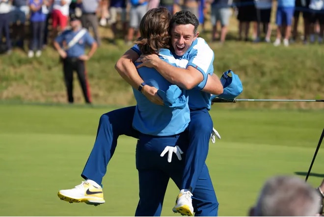 First time Europe sweeps foursomes in Ryder Cup history